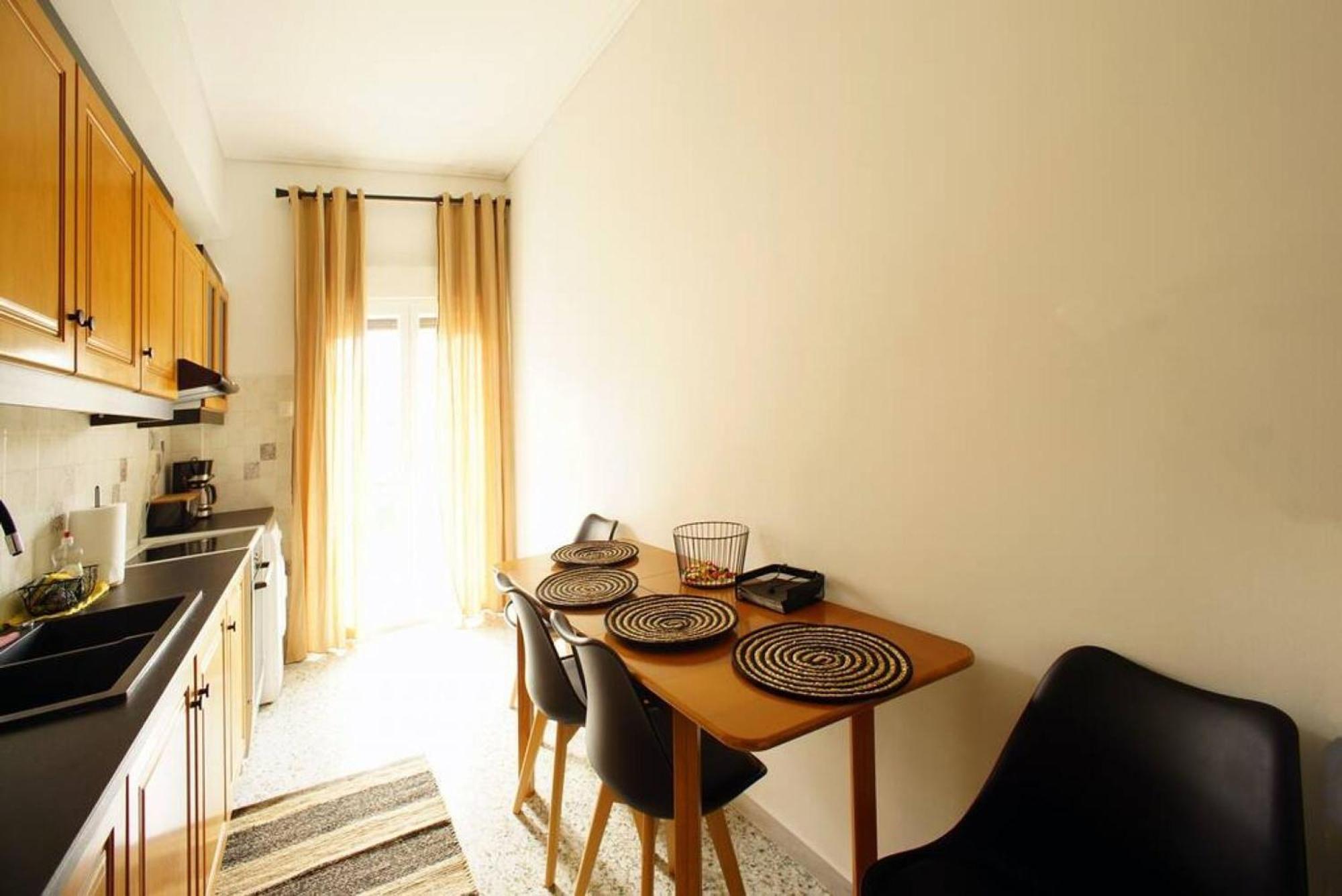 Νew Thission Luxury Apartment Атина Екстериор снимка